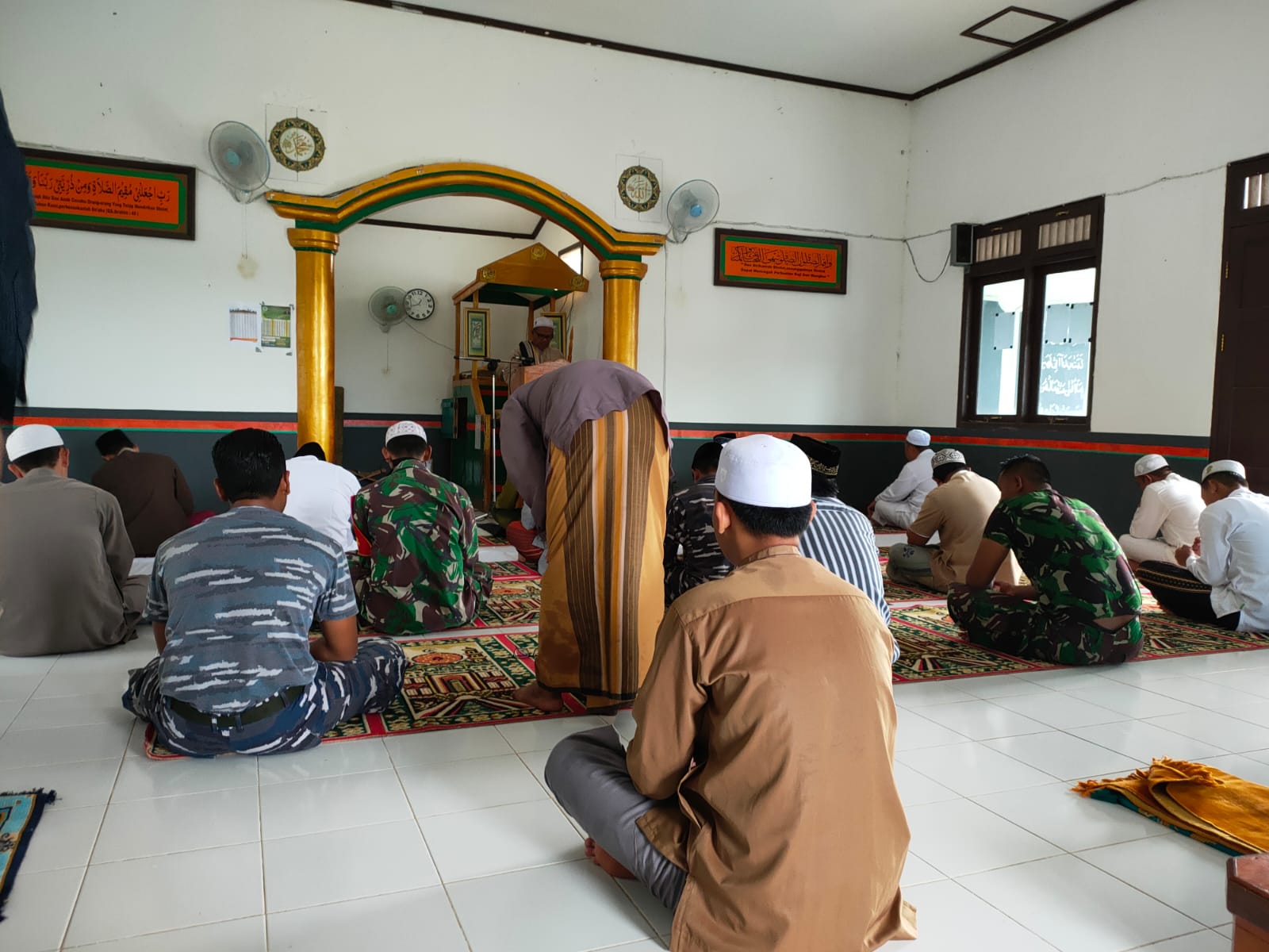 Masjid terdekat